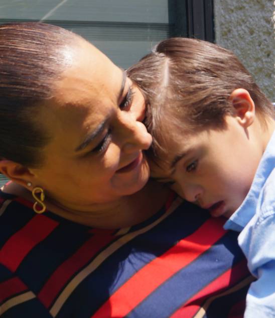 Madre e hijo Fundación Leo Down